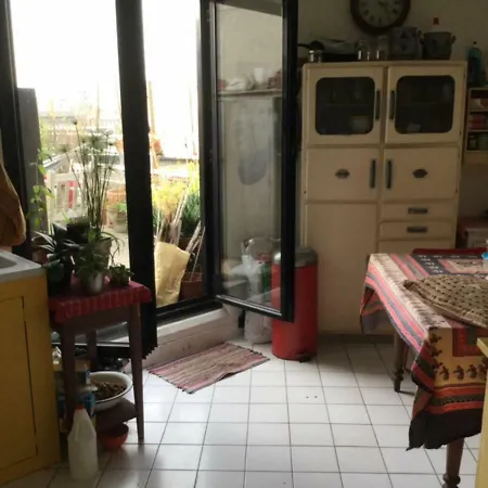 Calme Dans Homestay *